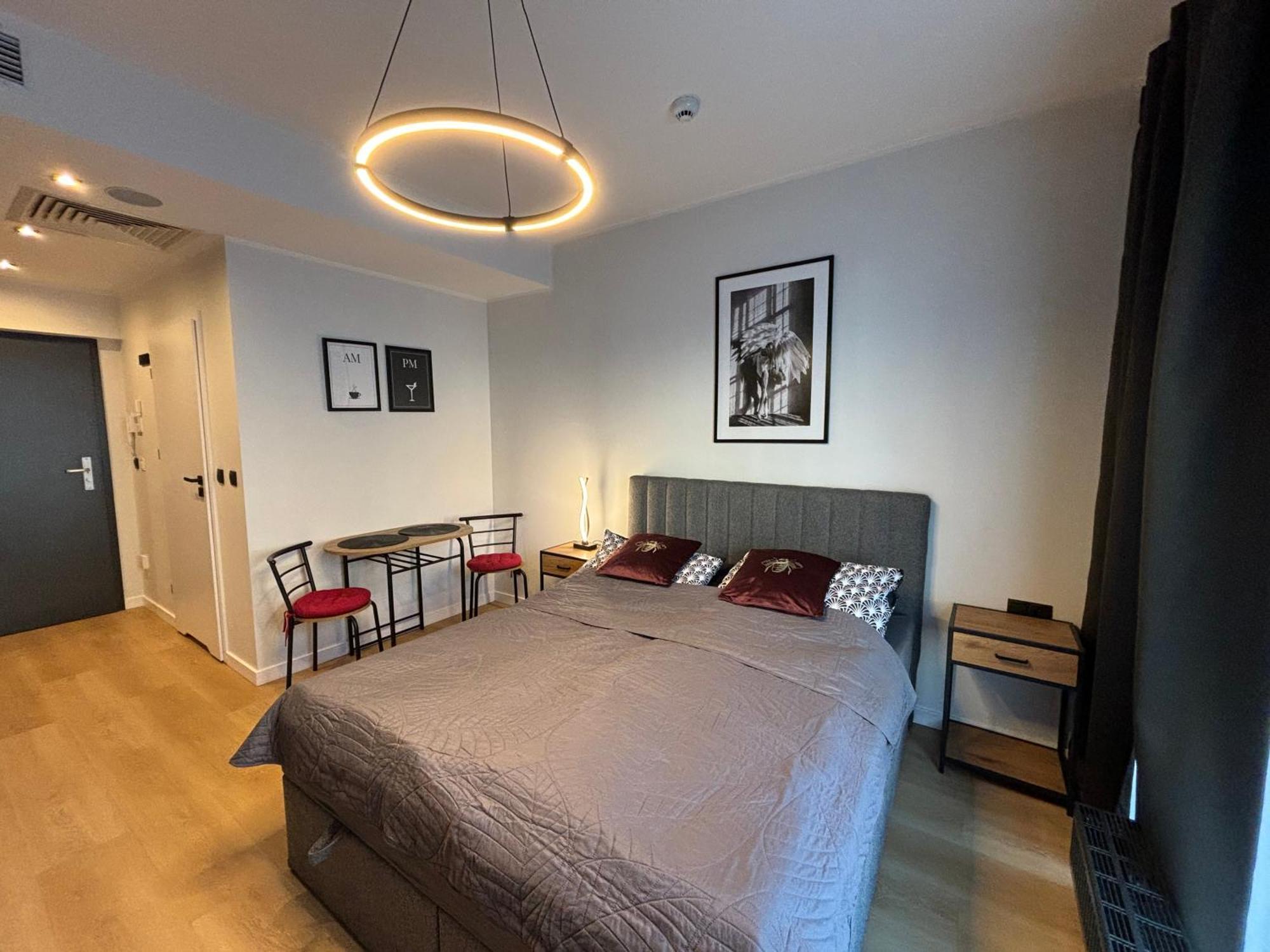 Totu Today-Plac Wolnosci 6 Apartamenty, Faktura Vat, Self Check-In Posen Exterior foto
