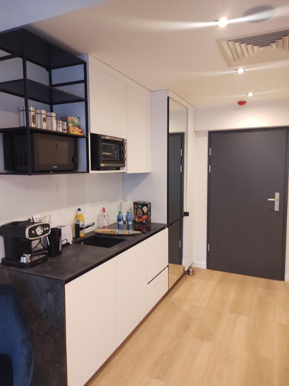 Totu Today-Plac Wolnosci 6 Apartamenty, Faktura Vat, Self Check-In Posen Exterior foto