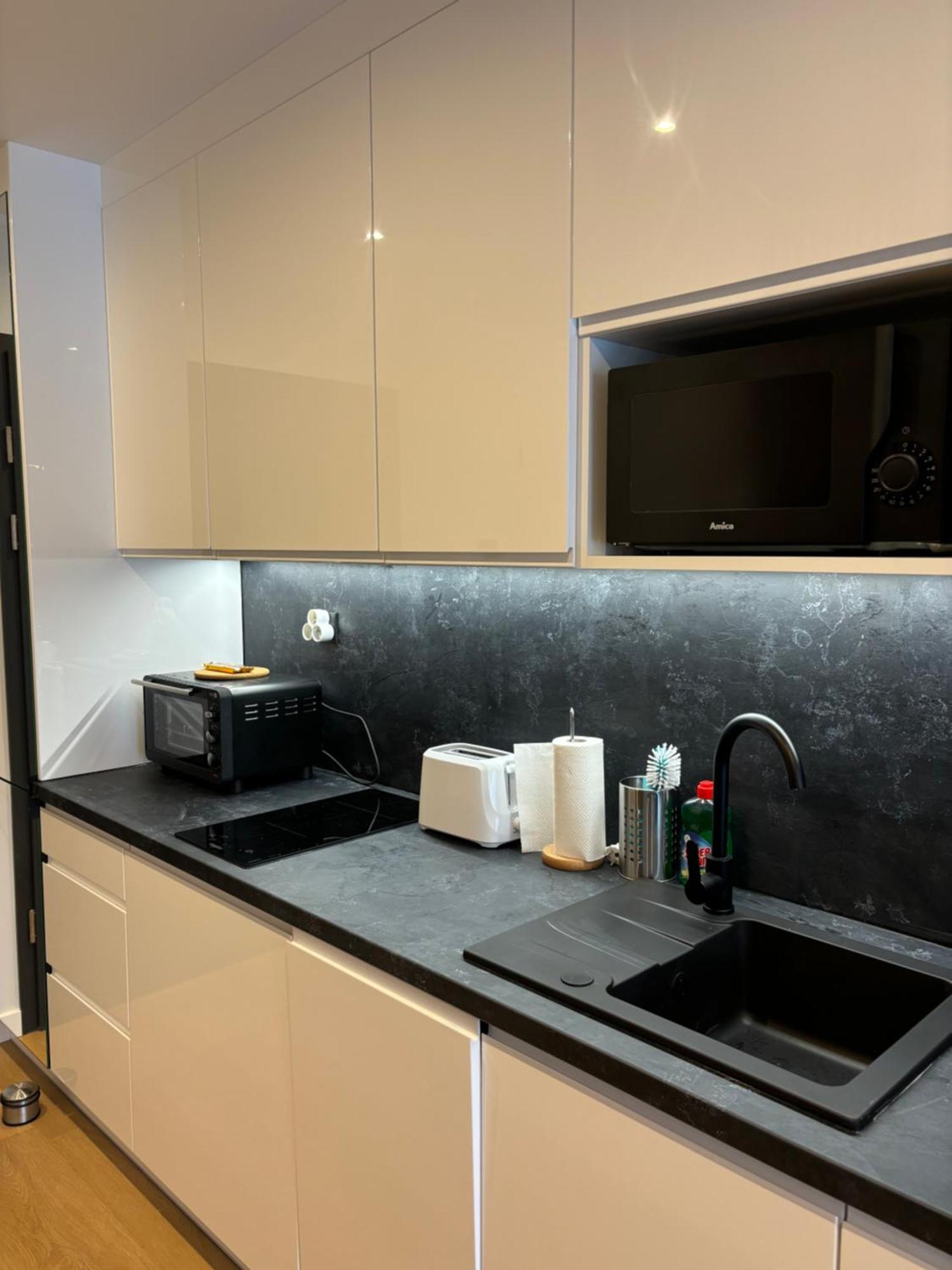 Totu Today-Plac Wolnosci 6 Apartamenty, Faktura Vat, Self Check-In Posen Exterior foto