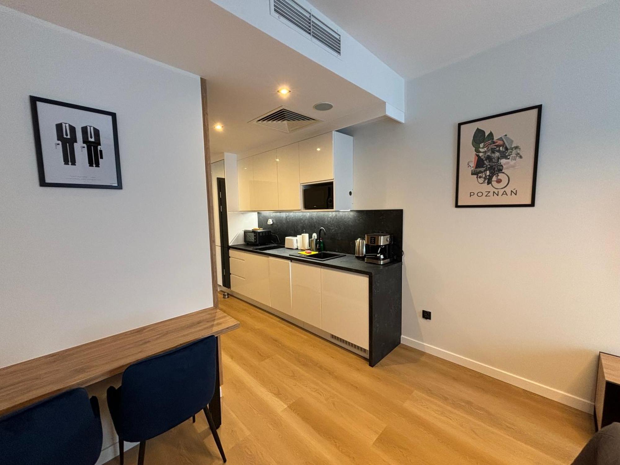 Totu Today-Plac Wolnosci 6 Apartamenty, Faktura Vat, Self Check-In Posen Exterior foto